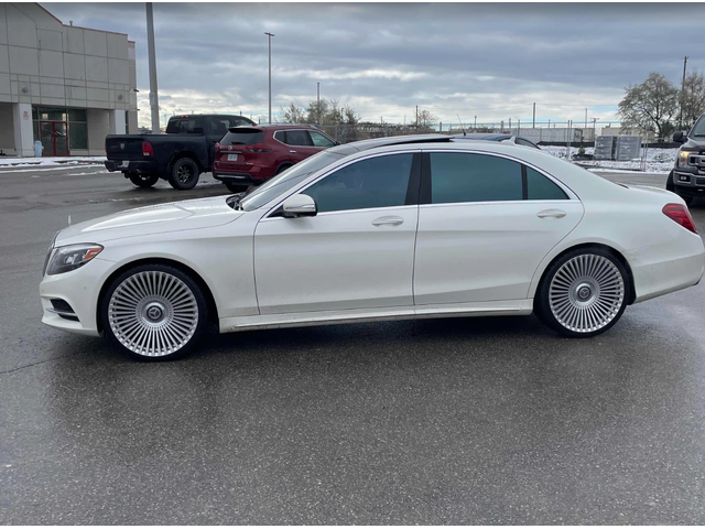 Mercedes-Benz S 550 - автомобили, коли, обяви за нови и употребявани 1