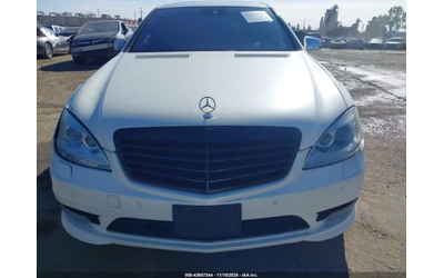 mercedes-benz-s-550 - 1