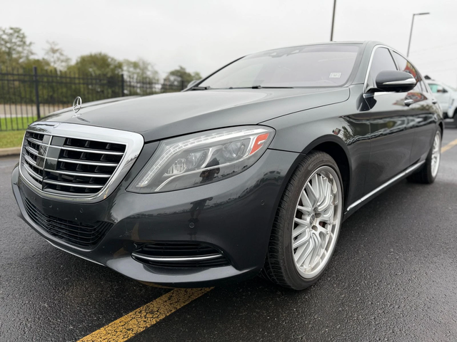 Mercedes-Benz S 550 4MATIC - автомобили, коли, обяви за нови и употребявани 0