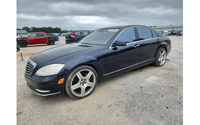 mercedes-benz-s-550 - 0