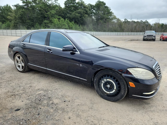Mercedes-Benz S 550 5.5L V8/КОЖА/ПОДГР./БЕНЗИН - автомобили, коли, обяви за нови и употребявани 3