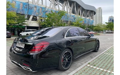 mercedes-benz-s-550 - 1