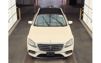 mercedes-benz-s-560 - 1