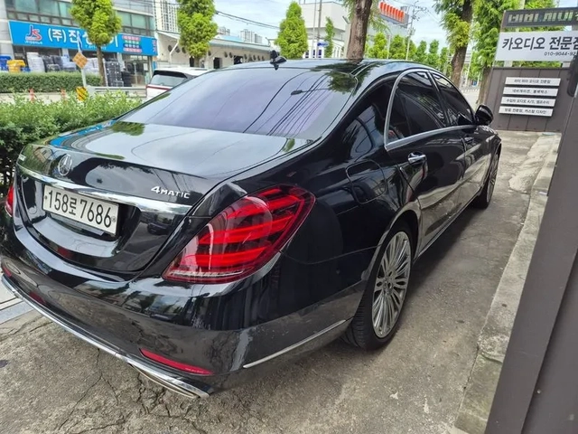 Mercedes-Benz S 560 EXECUTIVE REAR SEAT | DVD | HEAD UP | LONG | 4MATI - автомобили, коли, обяви за нови и употребявани 4