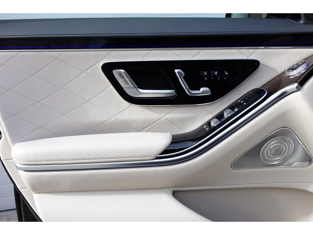 Mercedes-Benz S 580 EXCLUSIVE* AMG LINE* 4MATIC* 3 TV* LONG* - автомобили, коли, обяви за нови и употребявани 12