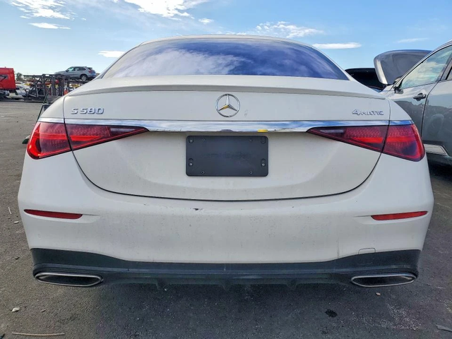 Mercedes-Benz S 580 580 4MATIC* BURMESTER* AMBIENT - автомобили, коли, обяви за нови и употребявани 5