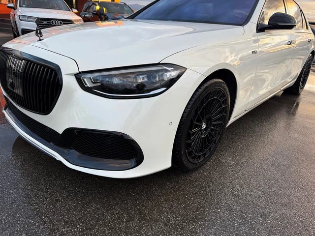 Mercedes-Benz S 580 MAYBACH-LONG-3D BURMESTER-VAKUM-MONITORI-360K-FULL - автомобили, коли, обяви за нови и употребявани 3