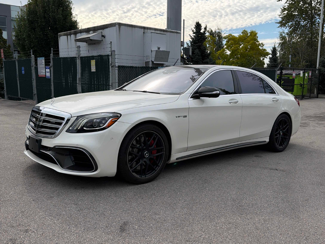 Mercedes-Benz S 63 4L 8cyl AWD - автомобили, коли, обяви за нови и употребявани 0