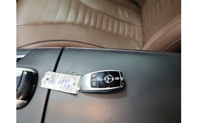 Mercedes-Benz S 63 4L 8cyl AWD - автомобили, коли, обяви за нови и употребявани 7