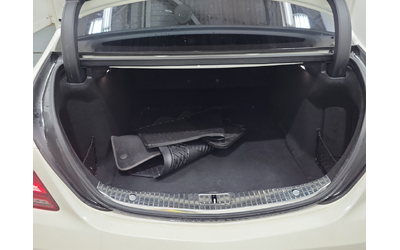 Mercedes-Benz S 63 4L 8cyl AWD - автомобили, коли, обяви за нови и употребявани 13