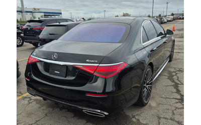 mercedes-benz-s-63-4l-8cyl-awd - 2