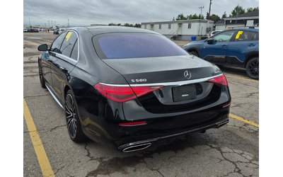 mercedes-benz-s-63-4l-8cyl-awd - 3
