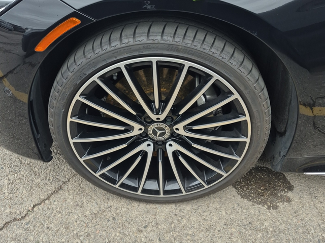 Mercedes-Benz S 63 4L 8cyl AWD - автомобили, коли, обяви за нови и употребявани 5