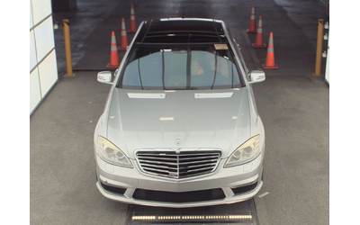 mercedes-benz-s-63-amg - 1