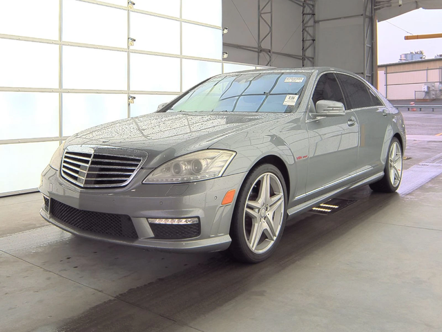 Mercedes-Benz S 63 AMG МАСАЖ* ДИСТРОНИК* CARBON* HARMAN* NIGHT VISION* ОБ - автомобили, коли, обяви за нови и употребявани 1