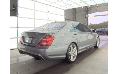 mercedes-benz-s-63-amg - 4