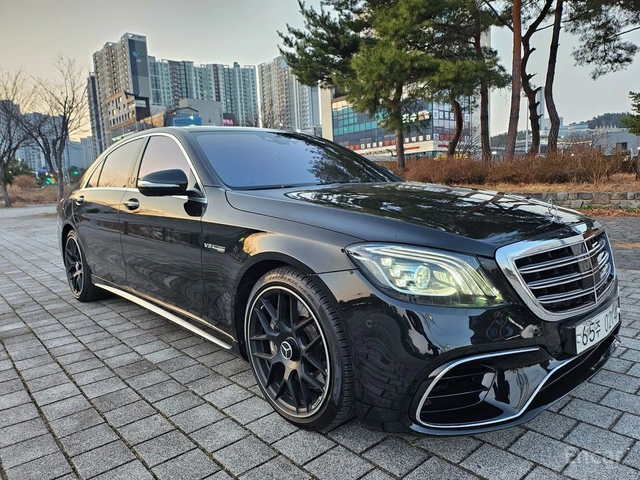 Mercedes-Benz S 63 AMG BURMESTER* FACE PACK* DISTRONIC* HEAD UP* 360 CAM* - автомобили, коли, обяви за нови и употребявани 2