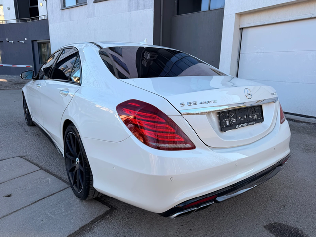 Mercedes-Benz S 63 AMG CERAMIC / 3D BURMESTER / TV - автомобили, коли, обяви за нови и употребявани 4