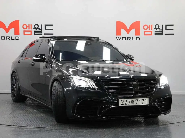 Mercedes-Benz S 63 AMG * Pano* Ceramic* HeadUp* Full* АВТОКРЕДИТ - автомобили, коли, обяви за нови и употребявани 1