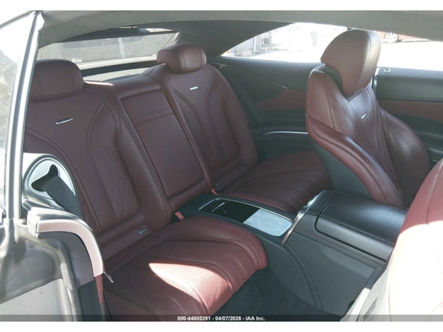 Mercedes-Benz S 63 AMG АВТОКРЕДИТ* ЦЕНА БЕЗ АНАЛОГ* ЧЕРВЕН САЛОН* МАСАЖИ* - автомобили, коли, обяви за нови и употребявани 7