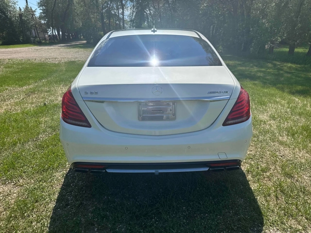 Mercedes-Benz S 63 AMG БЯЛА ПЕРЛА / УНИКАТ / CARFAX - автомобили, коли, обяви за нови и употребявани 4
