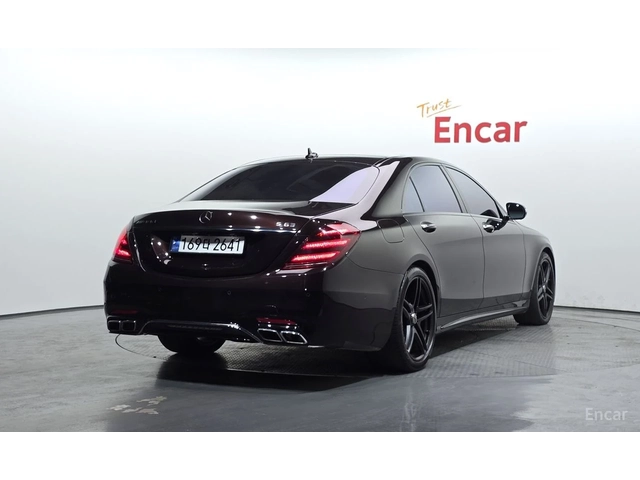 Mercedes-Benz S 63 AMG 4MATIC+ BURMESTER* ОБДУХ* LANE ASS* ПАНО* HUD* 36 - автомобили, коли, обяви за нови и употребявани 1