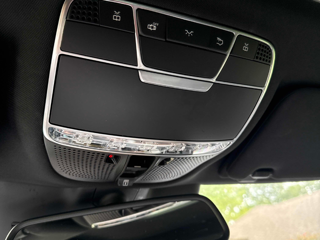 Mercedes-Benz S-CLASS 4.6L 8cyl AWD - автомобили, коли, обяви за нови и употребявани 14