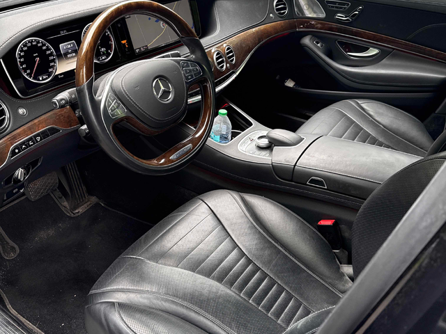 Mercedes-Benz S-CLASS 4.6L 8cyl AWD - автомобили, коли, обяви за нови и употребявани 4
