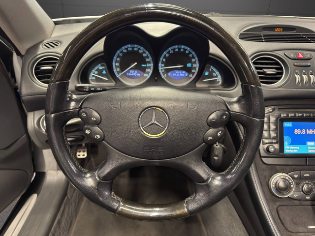 Mercedes-Benz SL 350 - автомобили, коли, обяви за нови и употребявани 10
