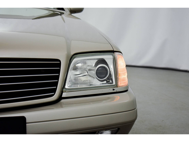 Mercedes-Benz SL 500 - автомобили, коли, обяви за нови и употребявани 23