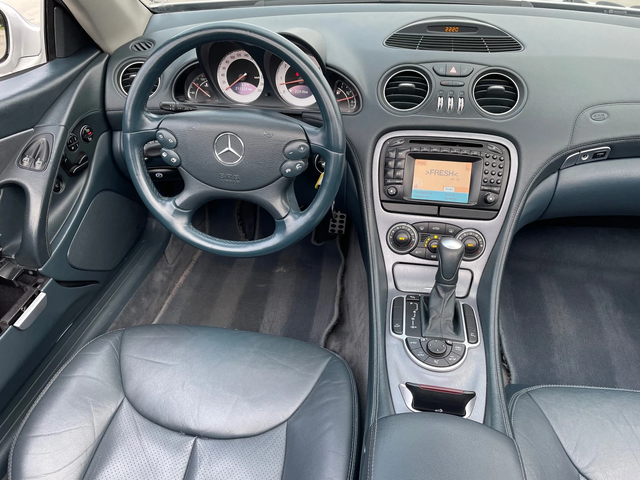 Mercedes-Benz SL 500 - автомобили, коли, обяви за нови и употребявани 9