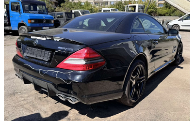 mercedes-benz-sl-63-amg - 4