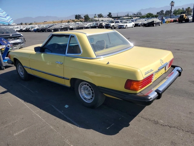 Mercedes-Benz SL 380 - автомобили, коли, обяви за нови и употребявани 5