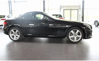 Mercedes-Benz SLC 200 - автомобили, коли, обяви за нови и употребявани 6