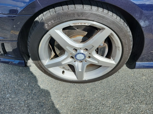 Mercedes-Benz SLK 350 / CARFAX - автомобили, коли, обяви за нови и употребявани 5