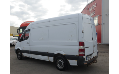 mercedes-benz-sprinter - 2