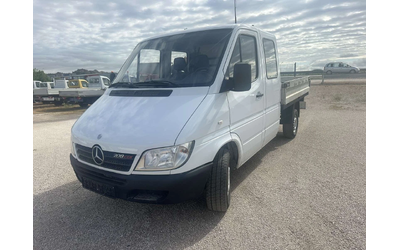mercedes-benz-sprinter-208 - 0
