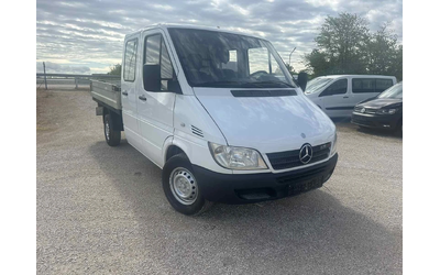 mercedes-benz-sprinter-208 - 1