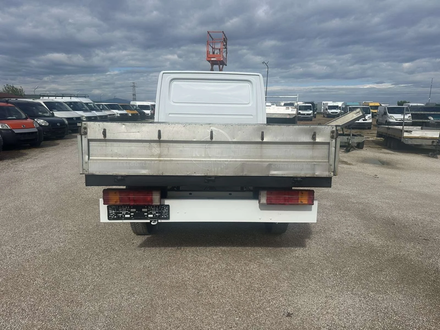 Mercedes-Benz Sprinter 208 - автомобили, коли, обяви за нови и употребявани 4