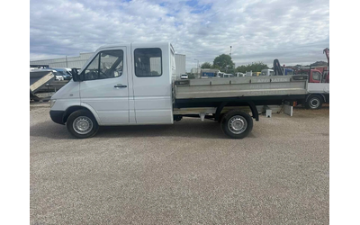 Mercedes-Benz Sprinter 208 - автомобили, коли, обяви за нови и употребявани 6