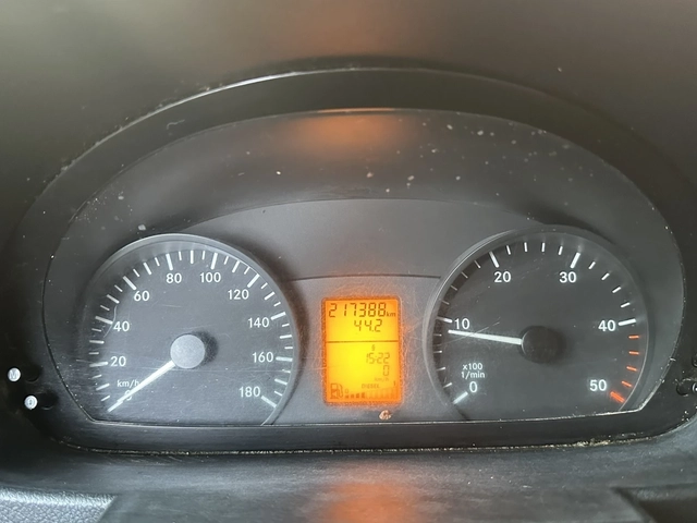 Mercedes-Benz Sprinter 211 2, 2TDCi - автомобили, коли, обяви за нови и употребявани 8