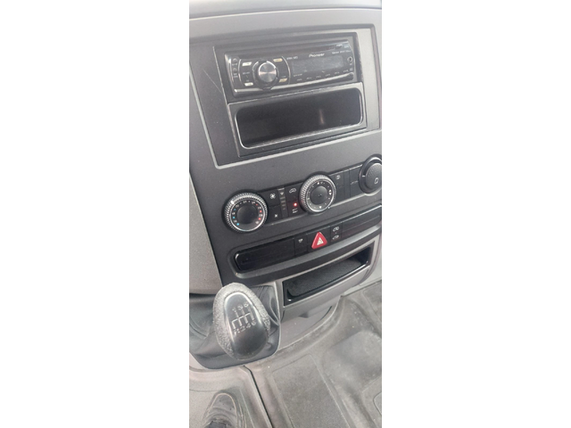 Mercedes-Benz Sprinter 311 2.2 CDI минусов - автомобили, коли, обяви за нови и употребявани 12