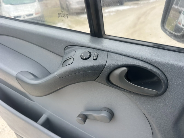 Mercedes-Benz Sprinter 311 - автомобили, коли, обяви за нови и употребявани 13