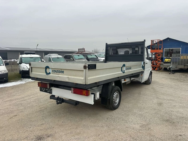 Mercedes-Benz Sprinter 311 - автомобили, коли, обяви за нови и употребявани 3