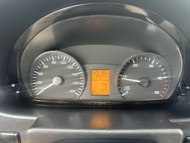 Mercedes-Benz Sprinter 311 - автомобили, коли, обяви за нови и употребявани 13