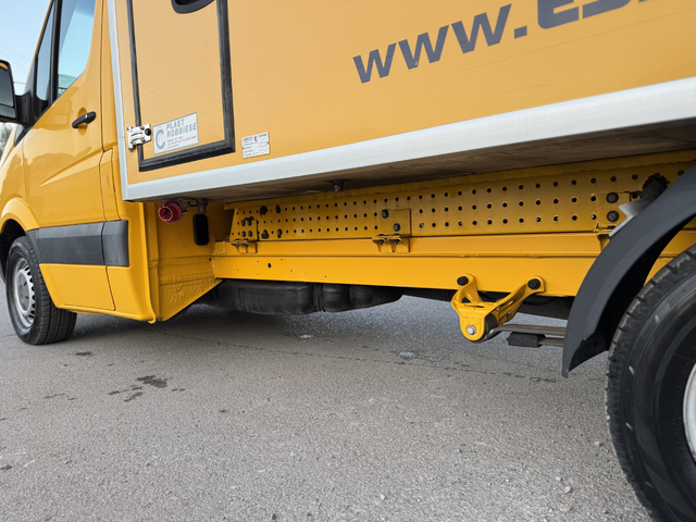 Mercedes-Benz Sprinter 313 2.2CDI FRIGO - автомобили, коли, обяви за нови и употребявани 8