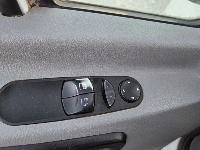 Mercedes-Benz Sprinter 313 2.2 CDI, 6 местен, Климатик - автомобили, коли, обяви за нови и употребявани 11