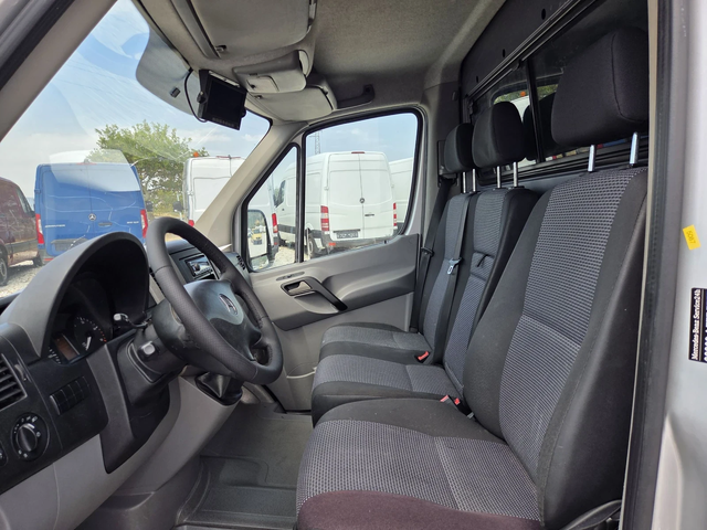 Mercedes-Benz Sprinter 313 CDI, Климатик, L1H1 - автомобили, коли, обяви за нови и употребявани 8