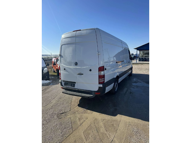 Mercedes-Benz Sprinter 313 - автомобили, коли, обяви за нови и употребявани 4
