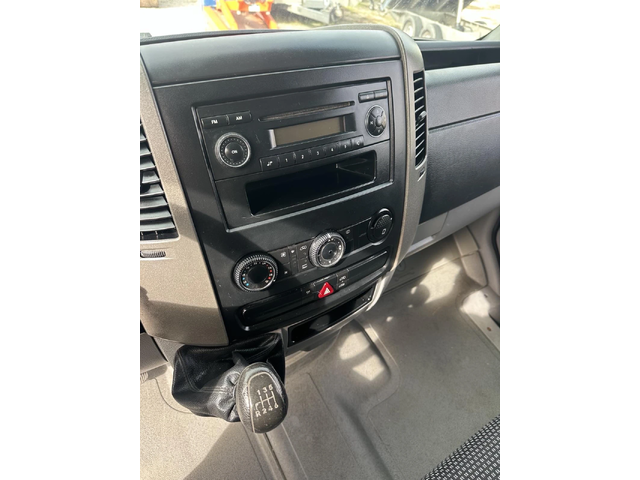 Mercedes-Benz Sprinter 313 - автомобили, коли, обяви за нови и употребявани 12